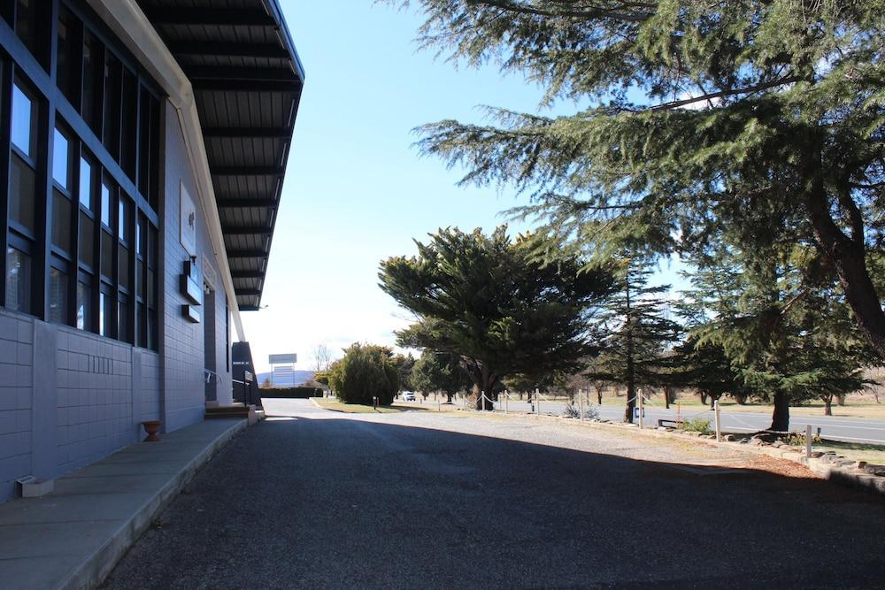 Snow Season Motor Inn Cooma Exterior foto